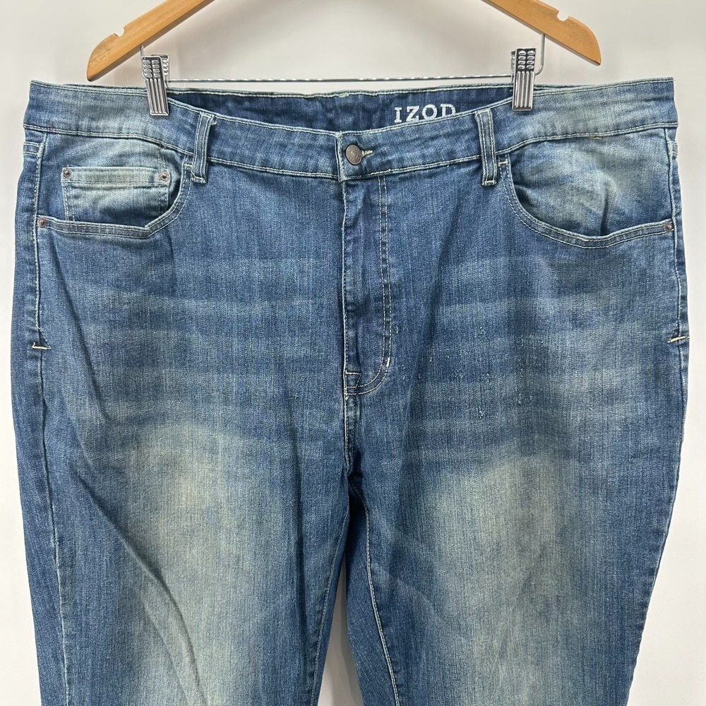 Izod Straight Jeans Mens 46x32 Blue Denim Relaxed Fit Whisker Comfort Stretch